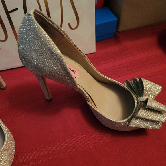 Betsey johnson heels - Picture 4 of 6